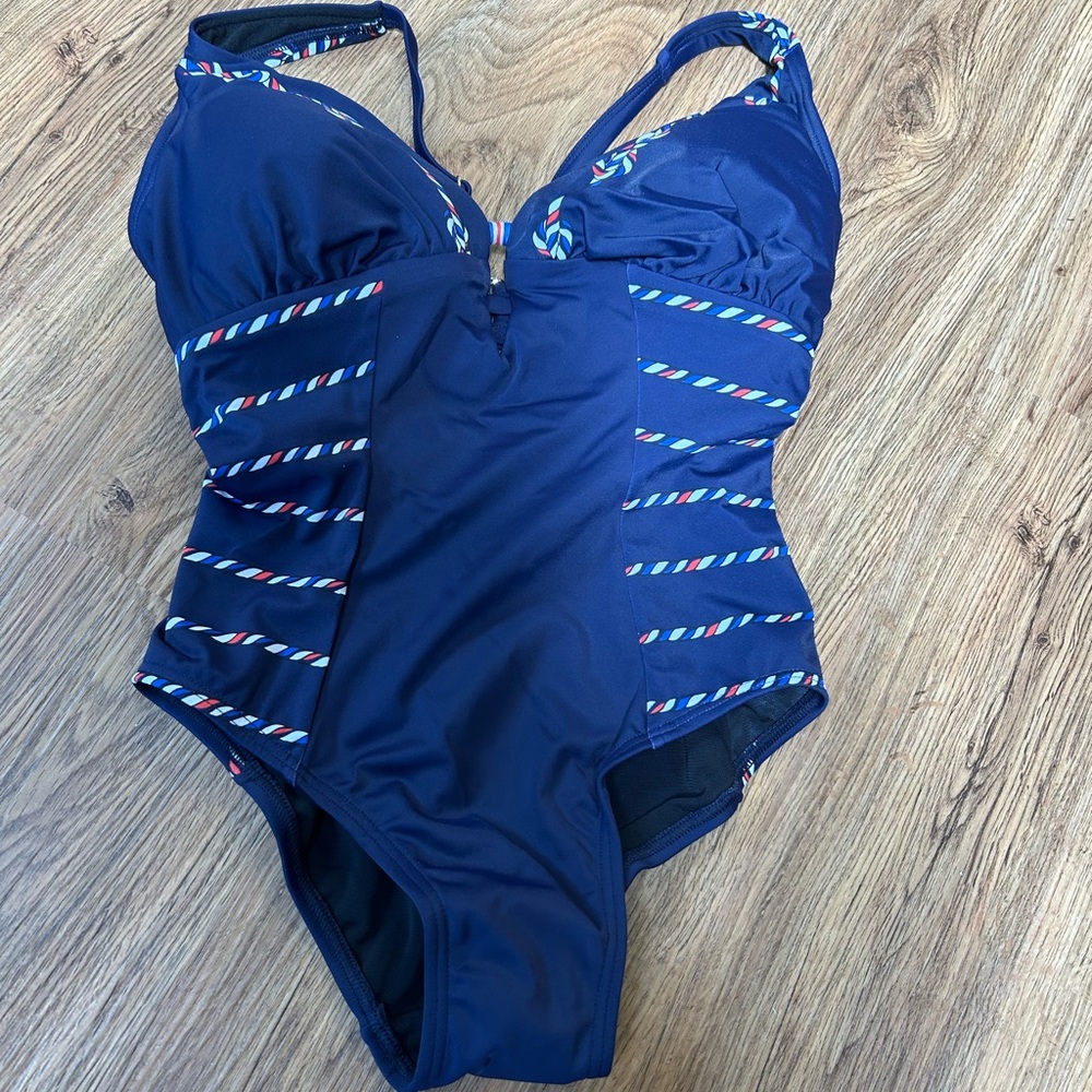 Swimsuits for All Size 4 Blue One Piece